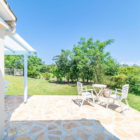 Aroggia Farm Villa Xanthatai Bagian luar foto