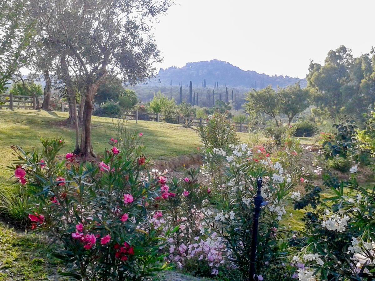 Aroggia Farm Villa Xanthatai Bagian luar foto