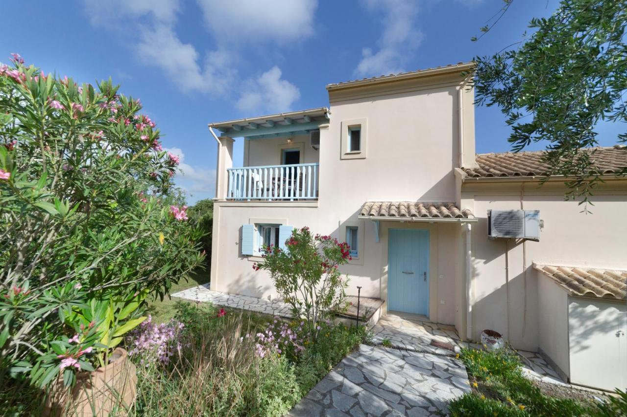 Aroggia Farm Villa Xanthatai Bagian luar foto