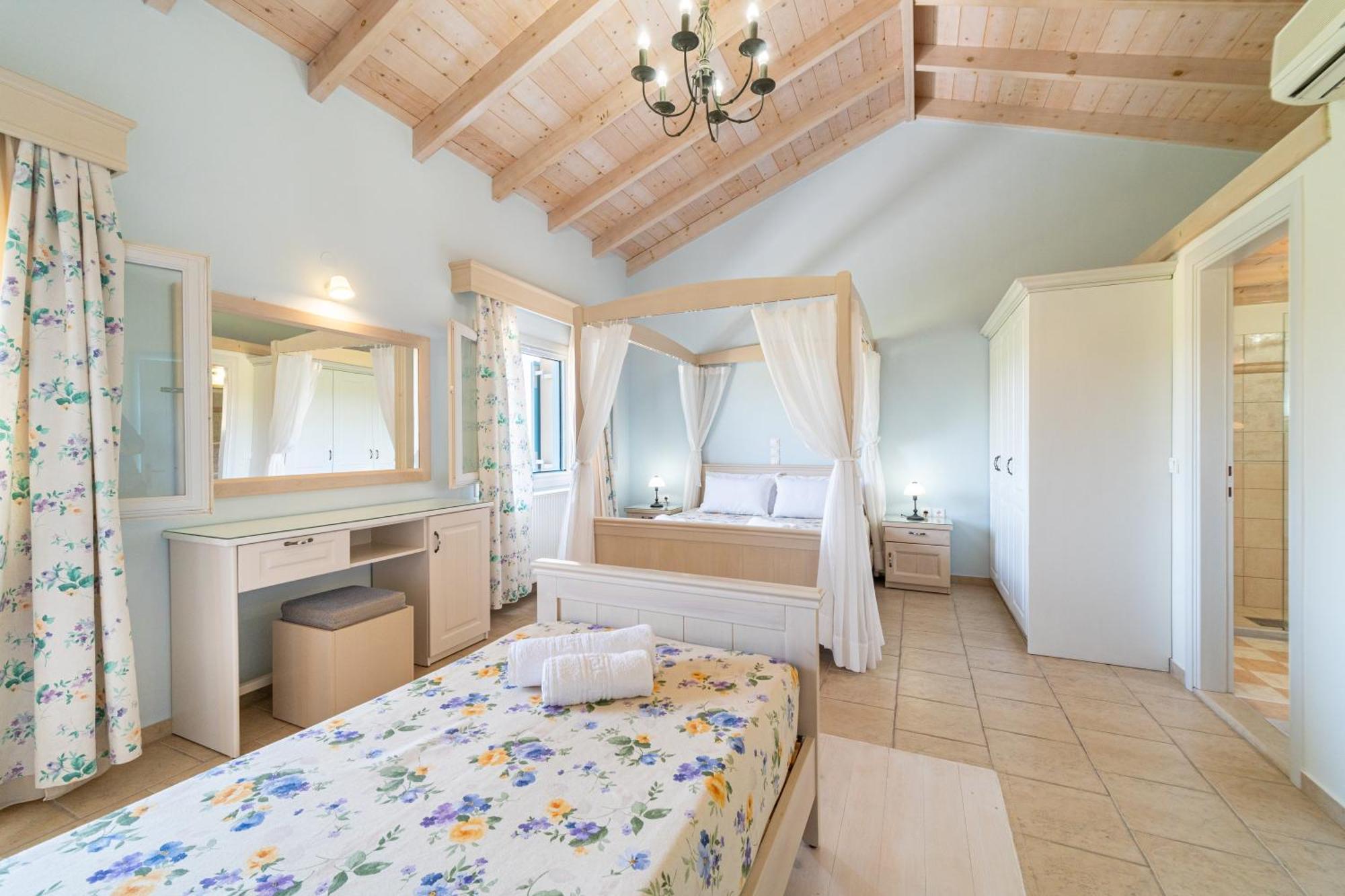Aroggia Farm Villa Xanthatai Bagian luar foto