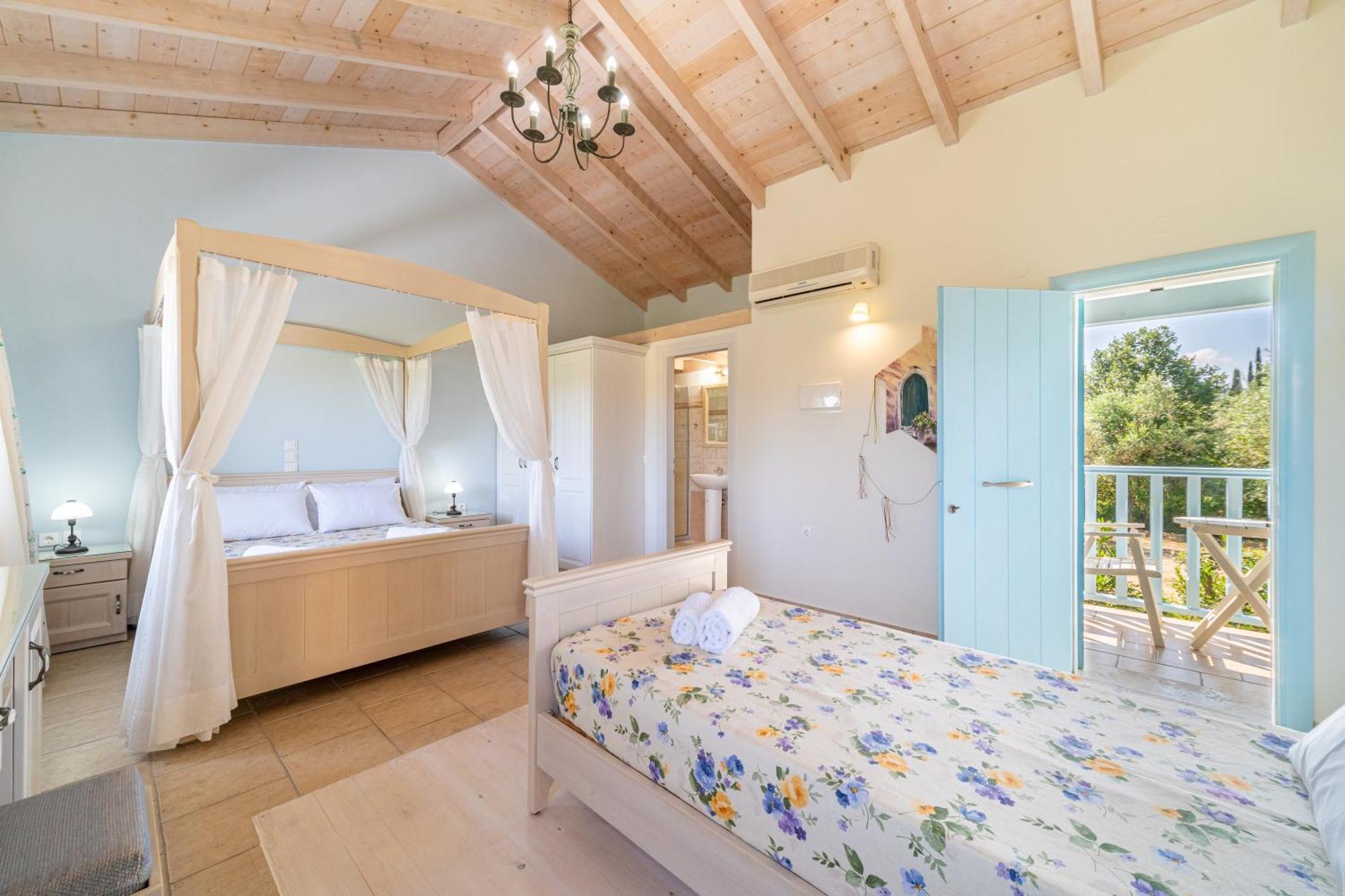 Aroggia Farm Villa Xanthatai Bagian luar foto